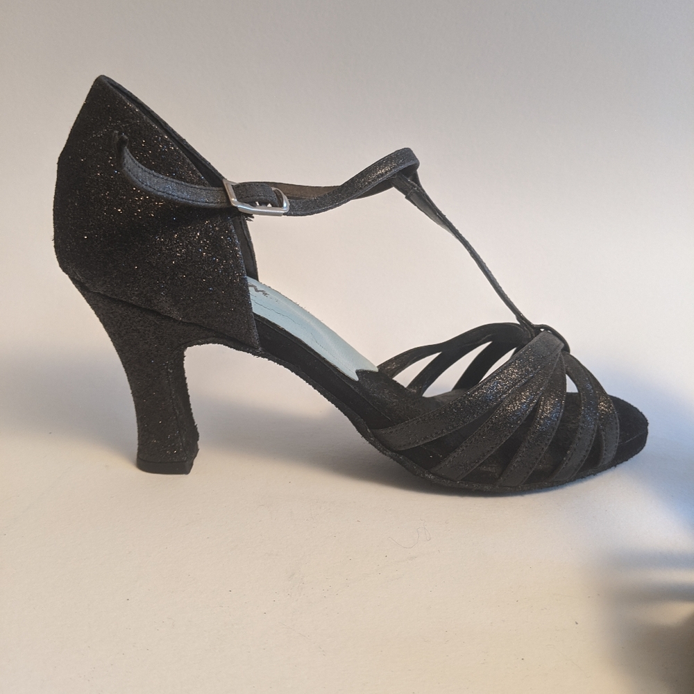 Professional Dance Shoes (Ballroom / Salsa / Kizomba)